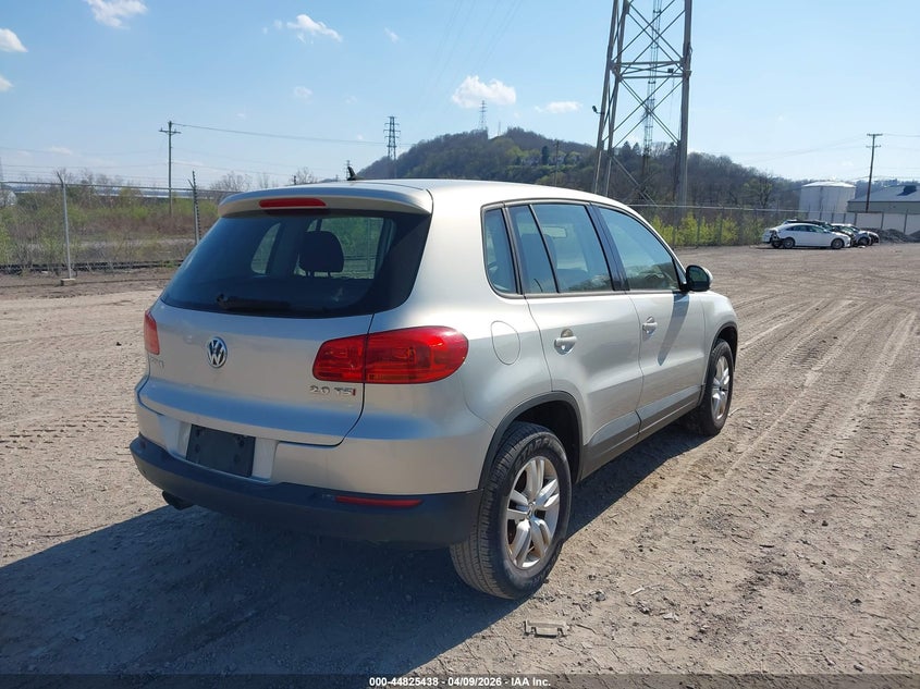 2014 Volkswagen Tiguan S