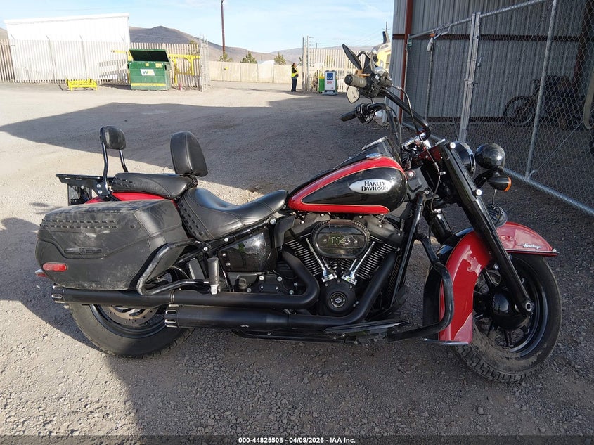 2022 Harley-Davidson Flhcs VIN: 1HD1YBK1XNB015243 Lot: 44825508