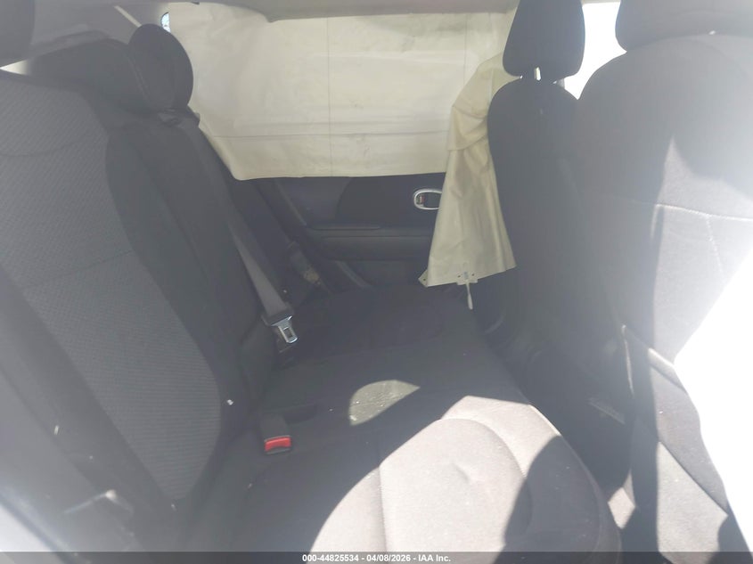 2019 KIA SOUL auction photo 8