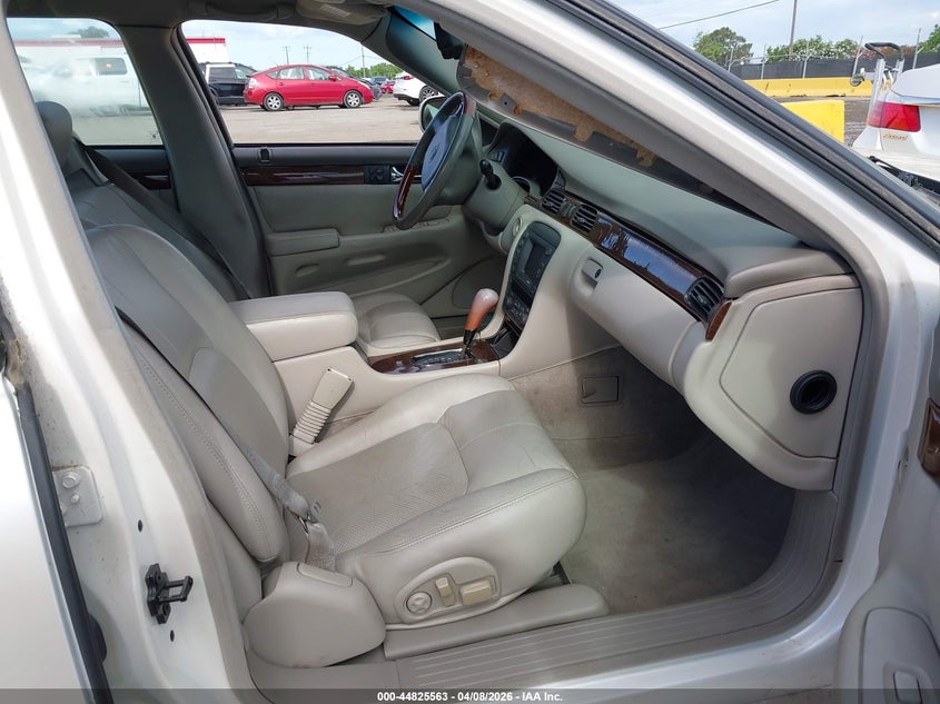 2001 Cadillac Seville Sts