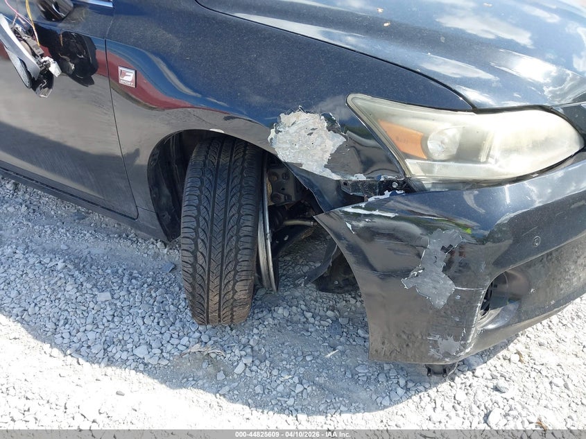 2013 Lexus Ct 200H VIN: JTHKD5BH1D2130732 Lot: 44825609