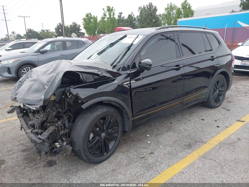 2022 Volkswagen Tiguan 2.0T Se R-Line Black