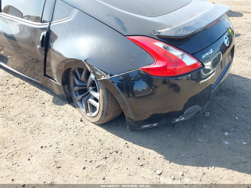 2014 Nissan 370Z VIN: JN1AZ4EH8EM632098 Lot: 44825741