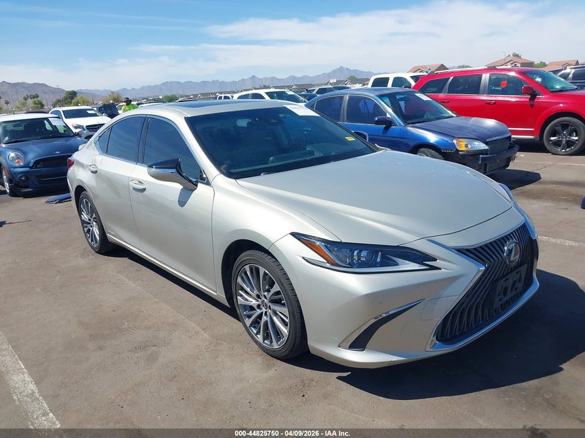 2019 Lexus Es 300H