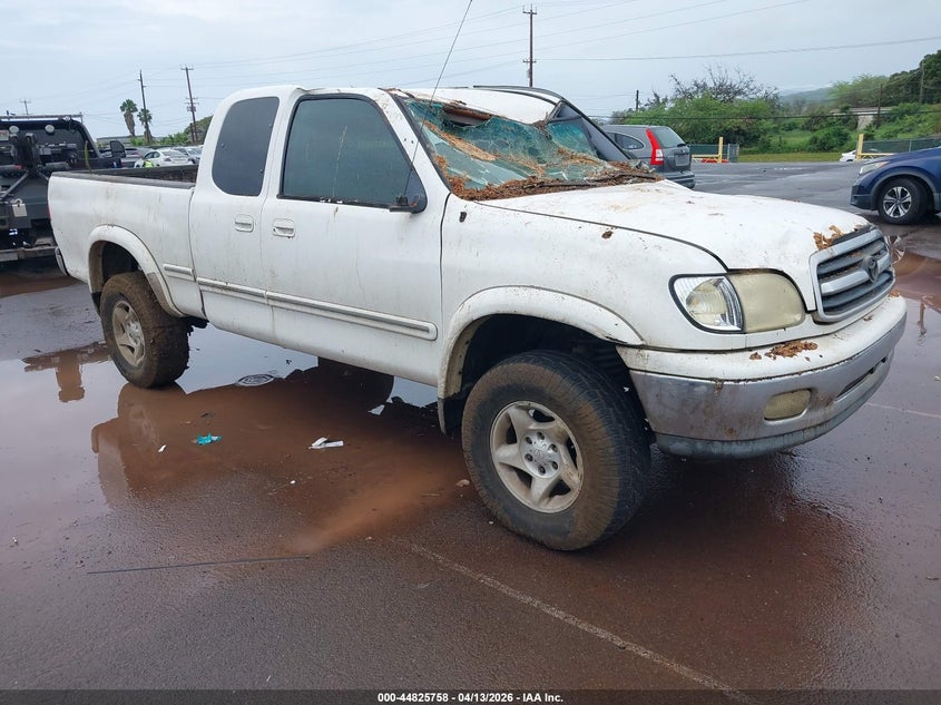 2002 TOYOTA TUNDRA LTD V8