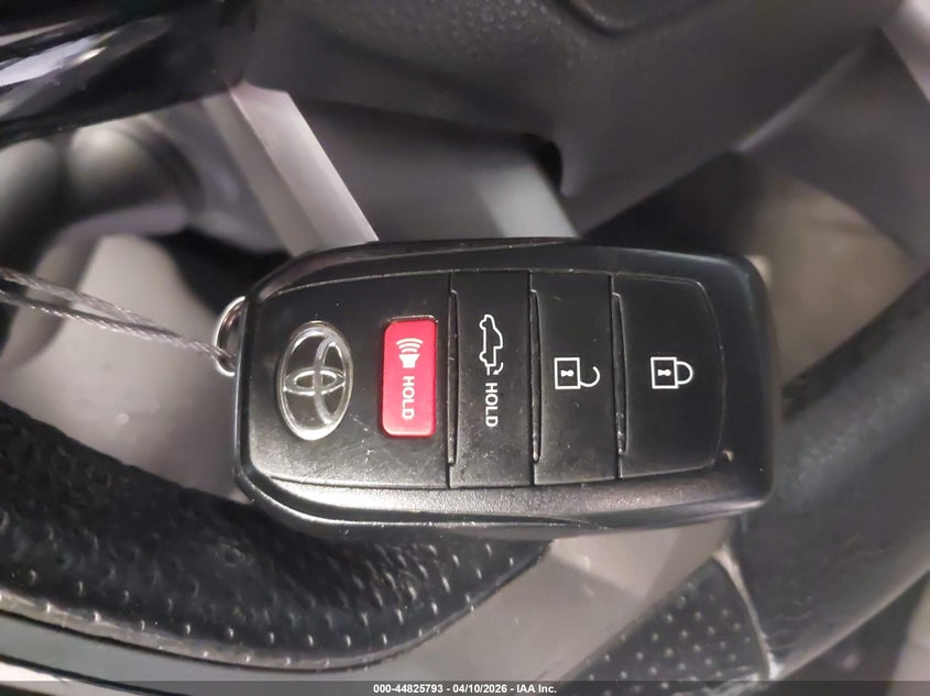 2022 Toyota Tundra Limited VIN: 5TFJA5DB2NX042100 Lot: 44825793