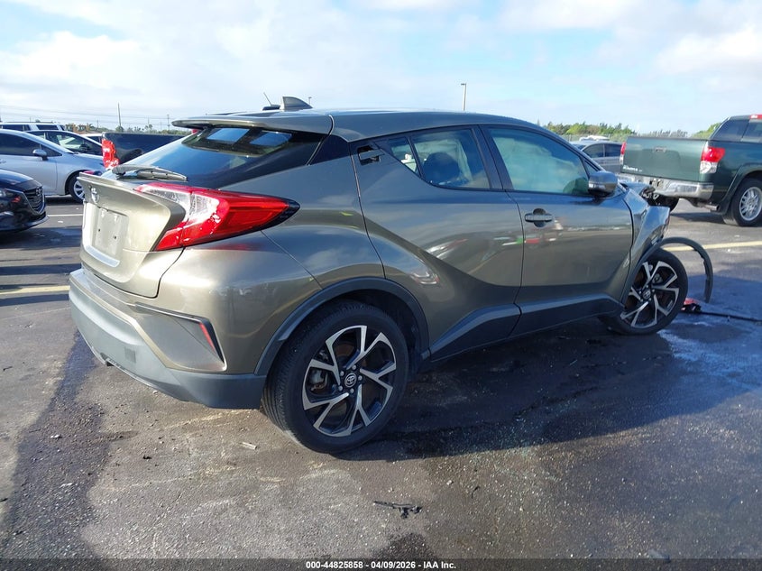 2021 Toyota C-Hr Xle