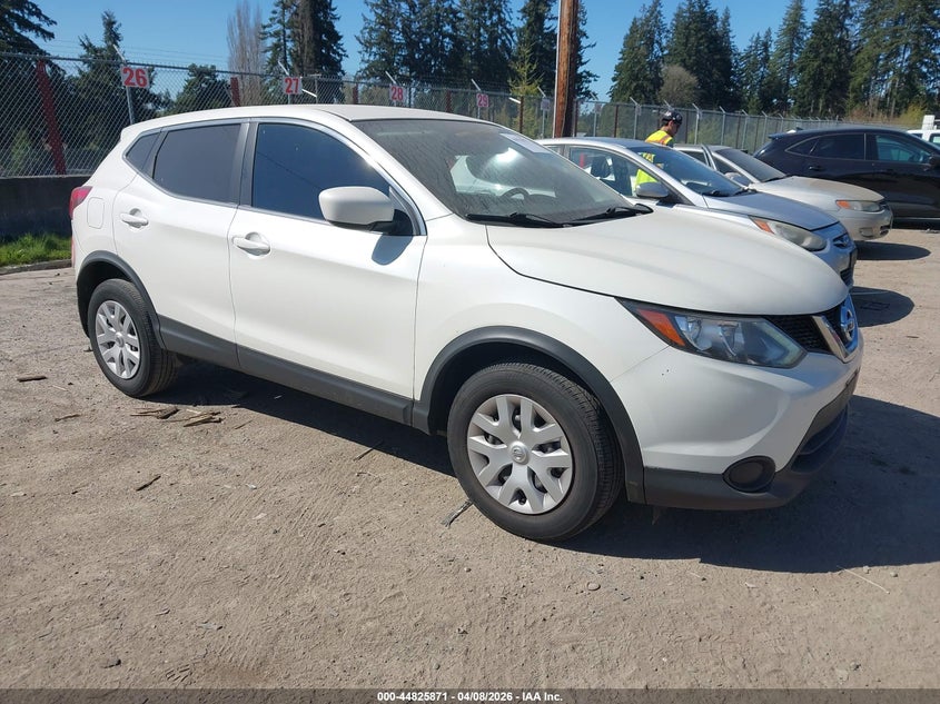 2017 Nissan Rogue Sport S