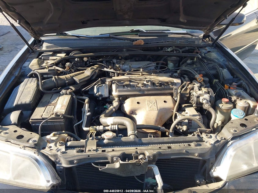 1997 Acura Cl 2.2 VIN: 19UYA1250VL021193 Lot: 44825912