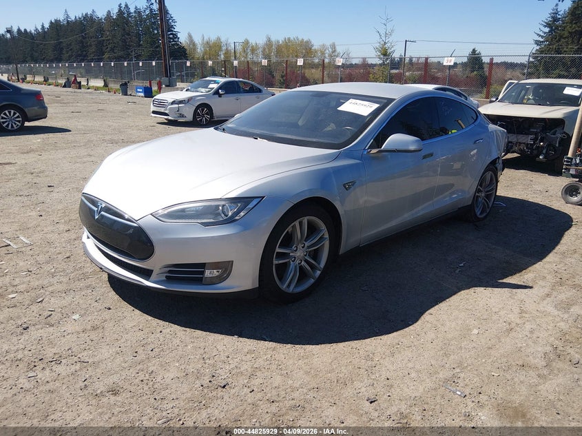 2013 Tesla Model S
