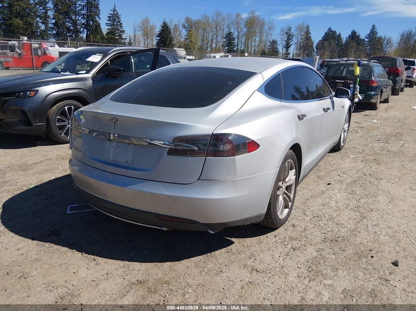2013 Tesla Model S