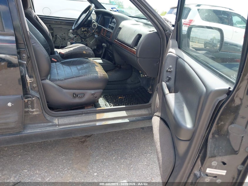 1997 Jeep Grand Cherokee Laredo/Tsi
