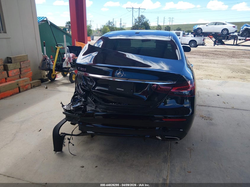 2021 Mercedes-Benz E 350 VIN: W1KZF8DB8MA898899 Lot: 44826295