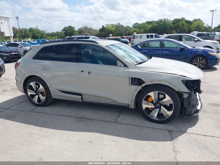 2022 Audi E-Tron Premium Plus Quattro VIN: WA1LAAGE7NB006529 Lot: 44826387