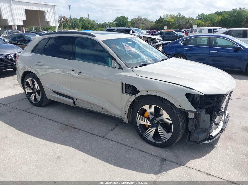 2022 Audi E-Tron Premium Plus Quattro