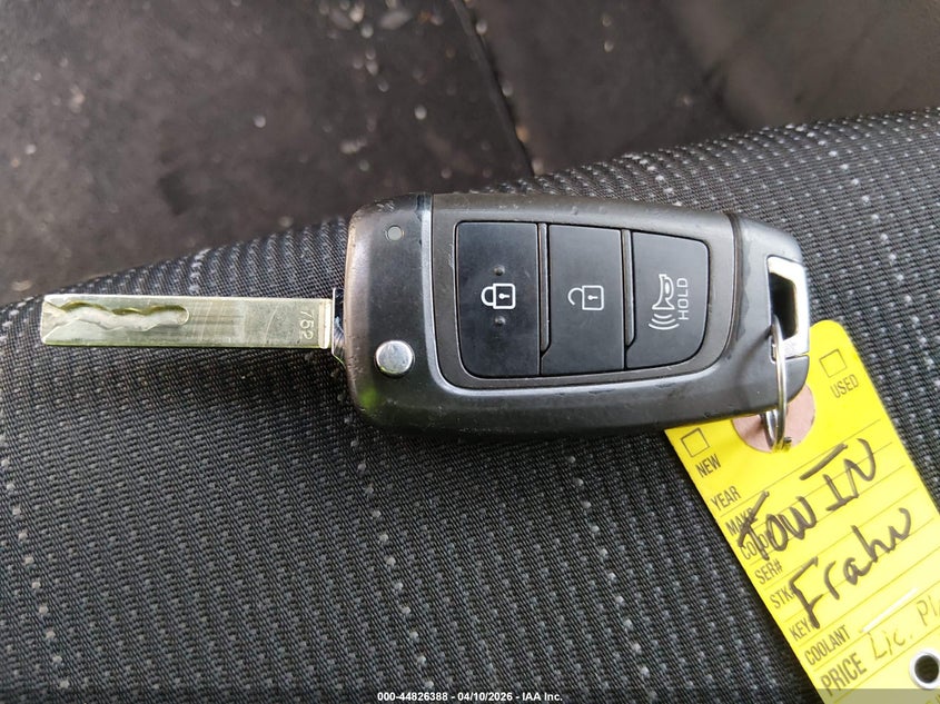 2022 Hyundai Venue Se VIN: KMHRB8A37NU202175 Lot: 44826388