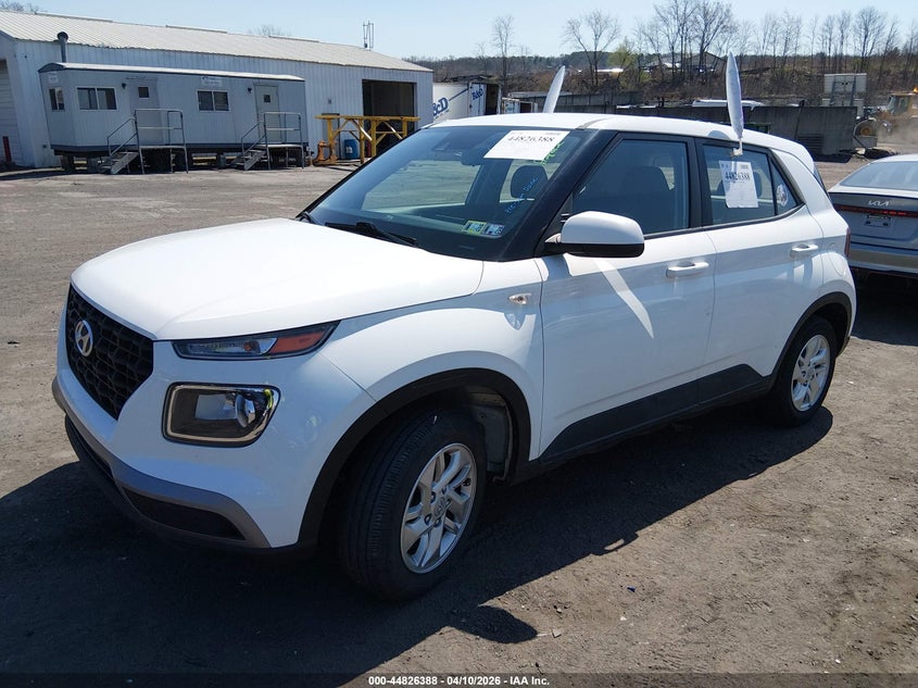 2022 Hyundai Venue Se VIN: KMHRB8A37NU202175 Lot: 44826388