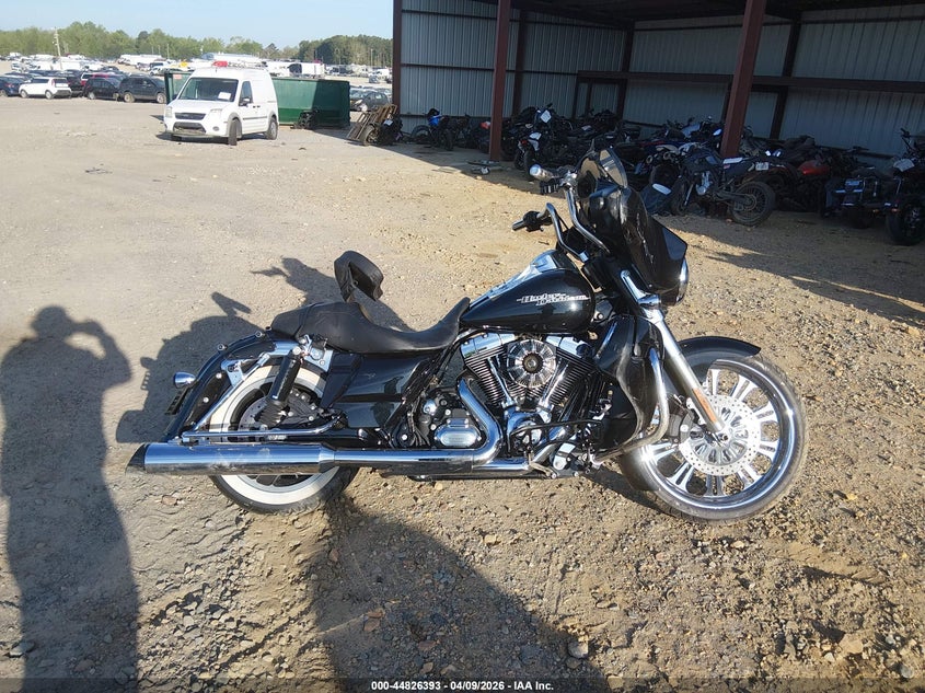 2013 Harley-Davidson Flhx Street Glide VIN: 1HD1KBM15DB638704 Lot: 44826393