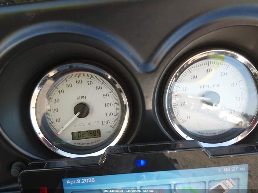 2013 Harley-Davidson Flhx Street Glide VIN: 1HD1KBM15DB638704 Lot: 44826393