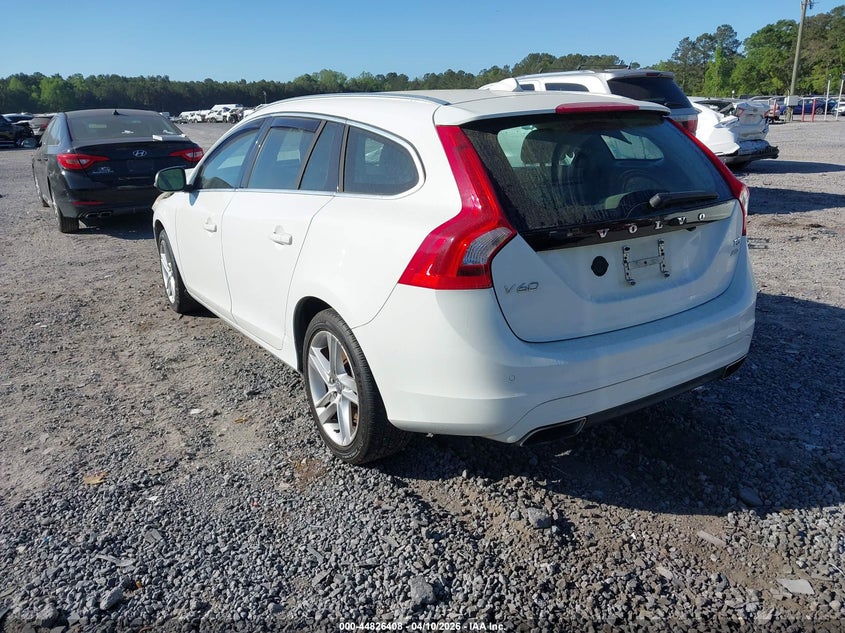 Vin: yv1612sd3f1193597, lot: 45323706, volvo v60 t5 platinum 20153