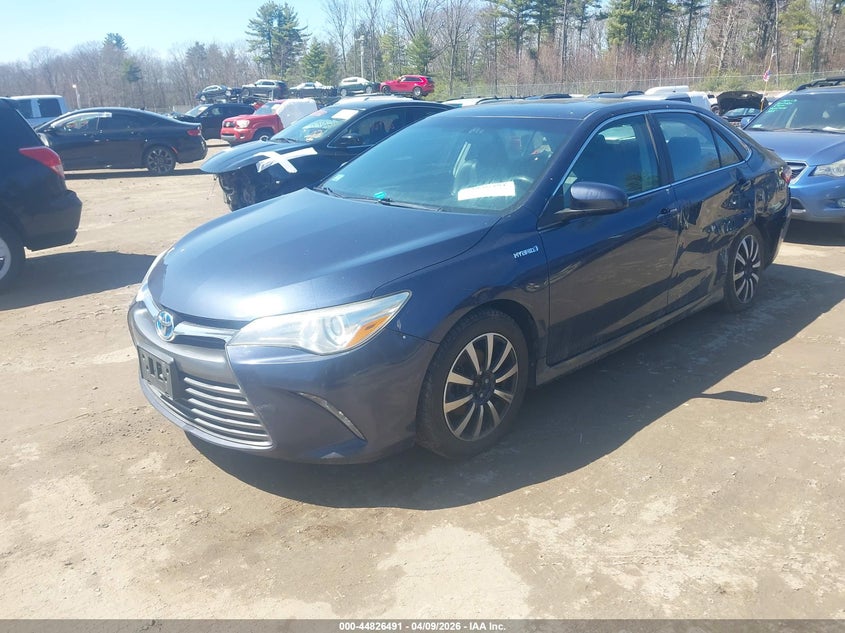 2016 Toyota Camry Hybrid Le