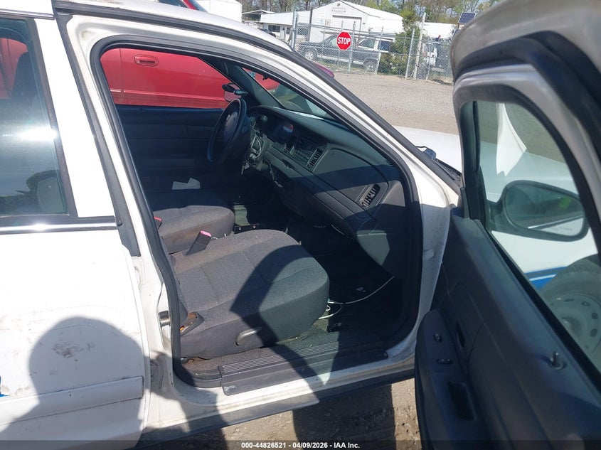 2005 Ford Crown Victoria Police