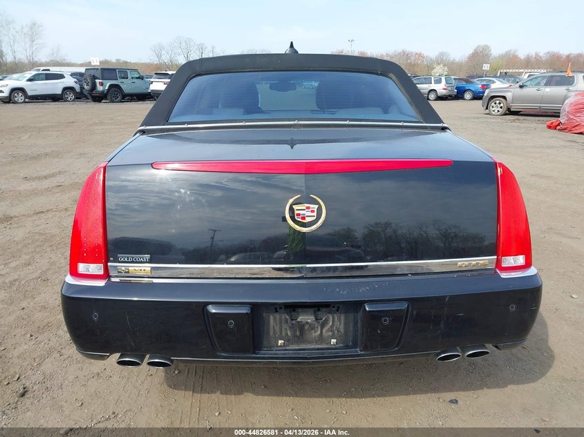 2011 Cadillac Dts Luxury Collection VIN: 1G6KD5E69BU123141 Lot: 44826581