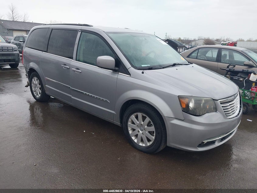 2014 Chrysler Town & Country Touring