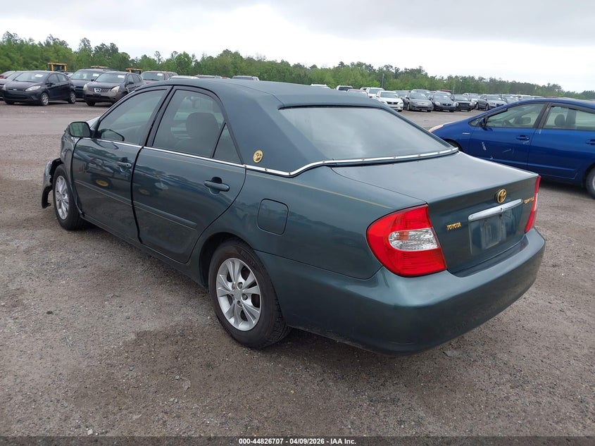 2004 Toyota Camry Le