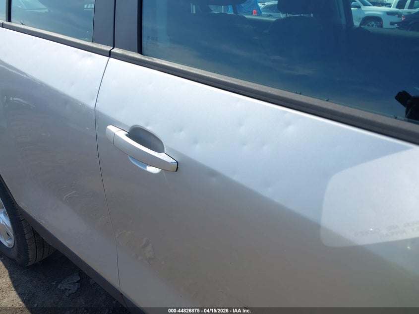 2018 Chevrolet Trax Ls VIN: KL7CJNSB2JB596785 Lot: 44826875