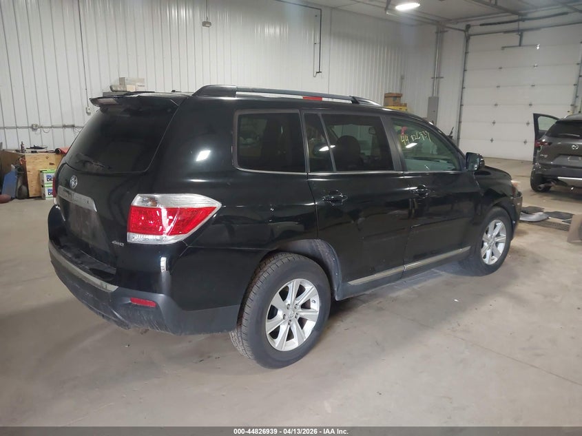 Vin: 5tdbk3eh7bs041227, lot: 45324237, toyota highlander se v6 20114