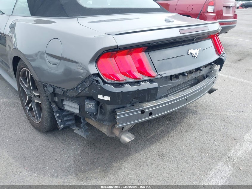 2021 Ford Mustang 2.3 Ecoboost Premium grey Lot 111044826950 Vin 1FATP8UH9M5120613
