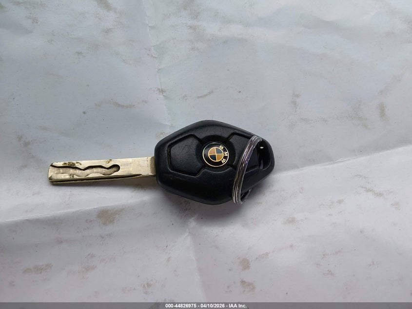 2003 BMW 330Xi VIN: WBAEW53403PG21217 Lot: 44826975