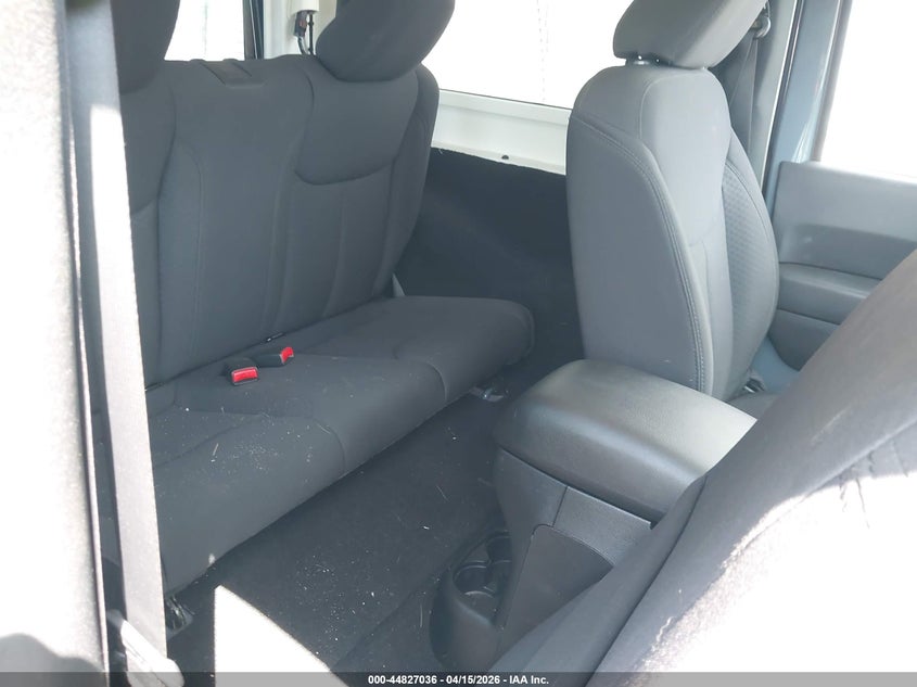 2014 Jeep Wrangler Sport VIN: 1C4AJWAG7EL155702 Lot: 44827036