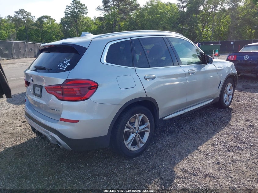 2020 BMW X3 2.0 xDrive30I silver Lot 111044827085 Vin 5UXTY5C00L9D35551
