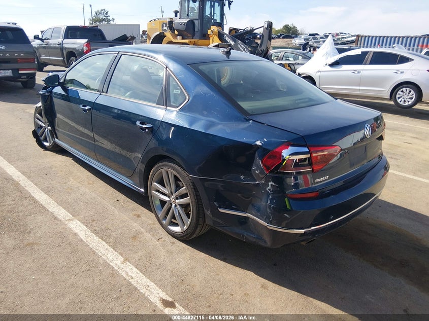 2018 Volkswagen Passat 2.0T R-Line/2.0T S