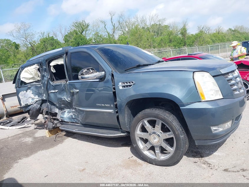 2008 Cadillac Escalade Standard VIN: 1GYFK63818R198209 Lot: 44827137