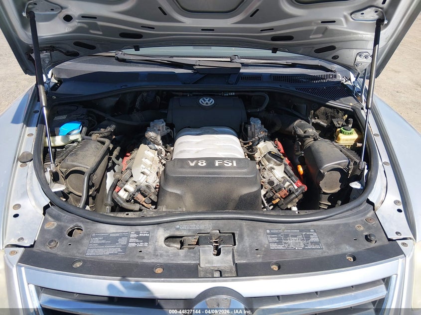 2008 Volkswagen Touareg 2 V8 Fsi VIN: WVGCB77L68D048201 Lot: 44827144