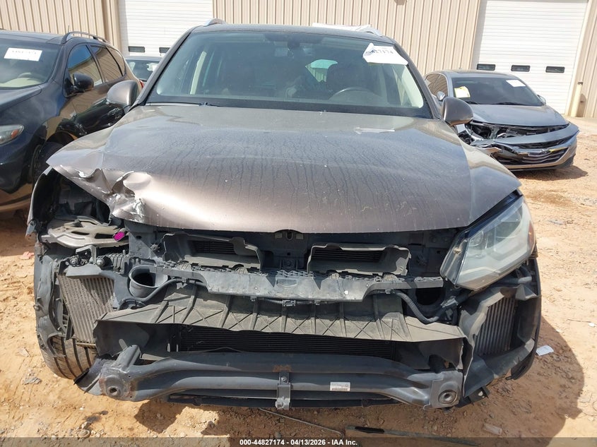 2011 Volkswagen Touareg Tdi Lux VIN: WVGFK9BP7BD005707 Lot: 44827174