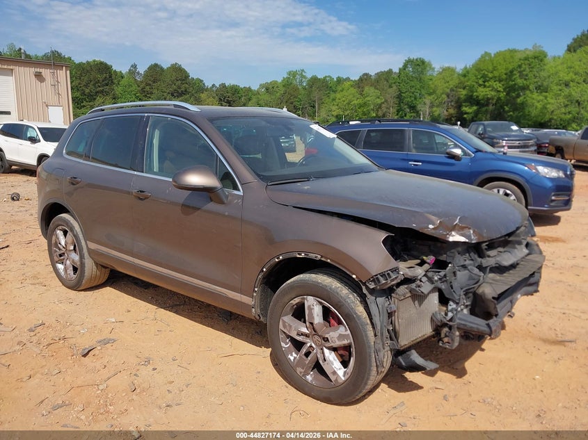 2011 Volkswagen Touareg Tdi Lux