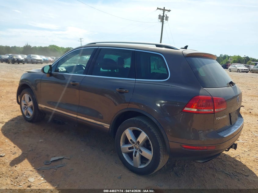 2011 Volkswagen Touareg Tdi Lux