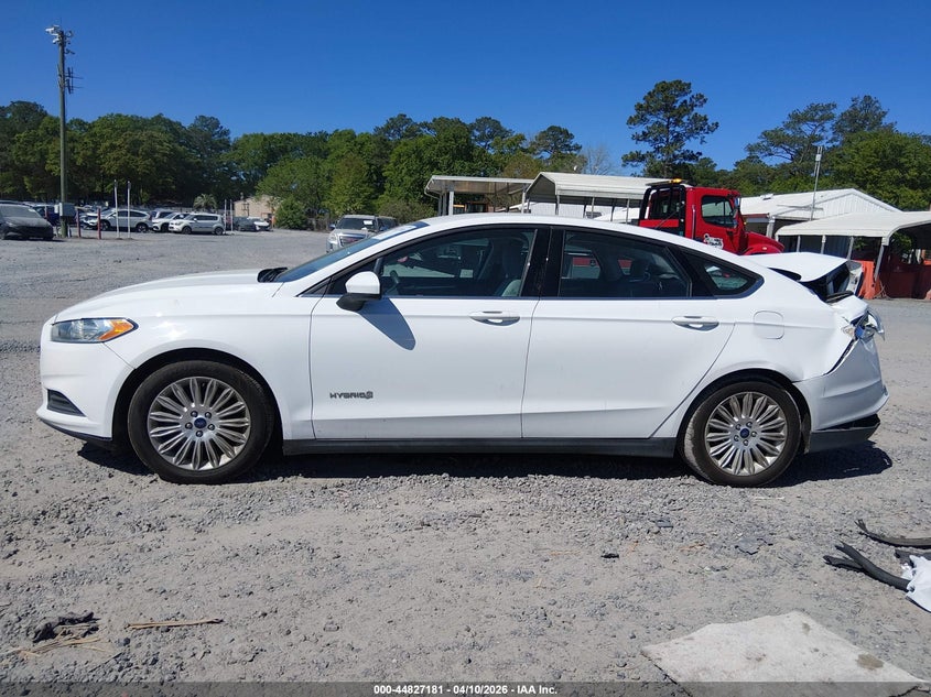 2015 Ford Fusion 2.0 Hybrid S white Lot 111044827181 Vin 3FA6P0UUXFR197809