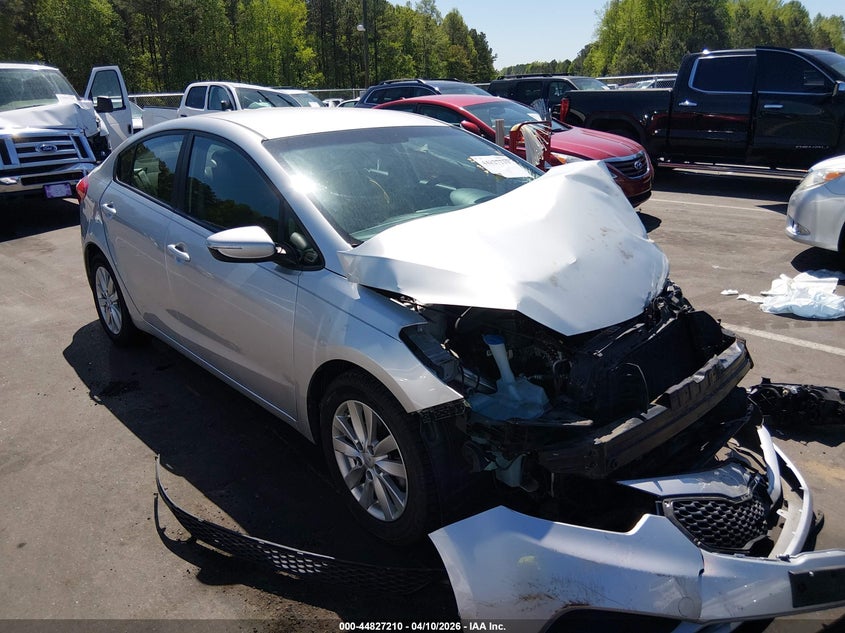 KNAFX4A68E5079313 2014 Kia Forte 1.8 Lx silver