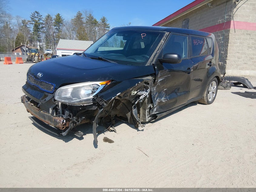 2015 Kia Soul KNDJN2A2XF7185675 photo 1
