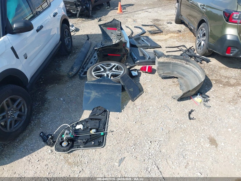 2017 Mercedes-Benz Gls 550 4Matic VIN: 4JGDF7DE3HA897198 Lot: 44827316