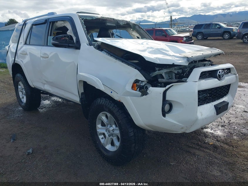 2016 TOYOTA 4RUNNER SR5