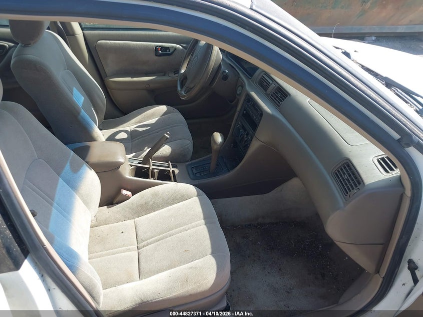 1999 Toyota Camry Le