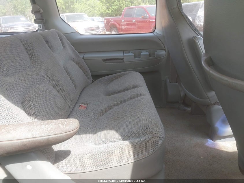 1996 Dodge Caravan VIN: 2B4FP2535TR654360 Lot: 44827408