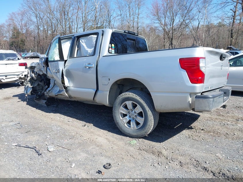2019 Nissan Titan Sv
