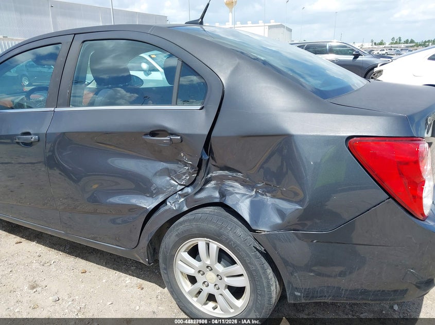 2013 Chevrolet SONIC 1.8 Lt Auto grey Lot 111044827506 Vin 1G1JC5SH3D4148663
